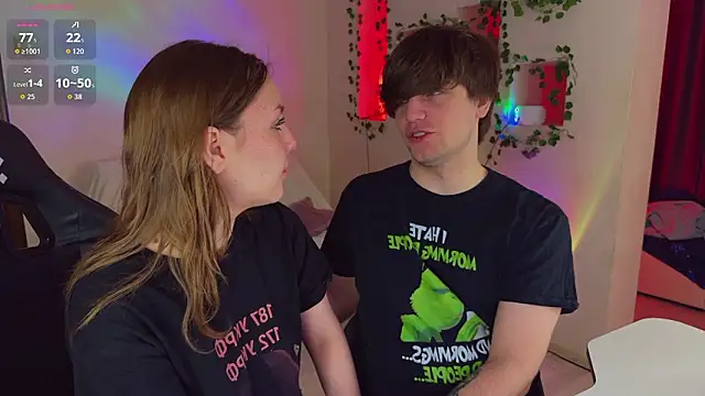 RobertAndLinela online show from 03/25/26, 02:06