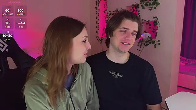 RobertAndLinela online show from 06/03/26, 04:59