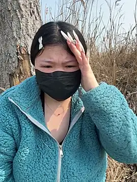 Snapshot of Happyou2 chatting on 03/08/25, 03:28 Happyou2 online show from 03/08/25, 03:28