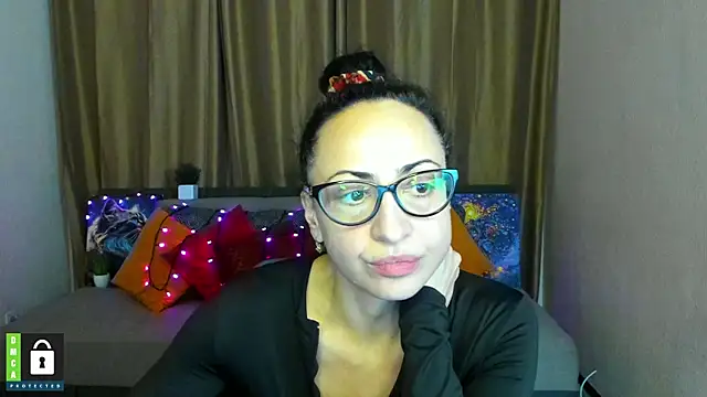 Arianasweety23 online show from 01/23/25, 03:43