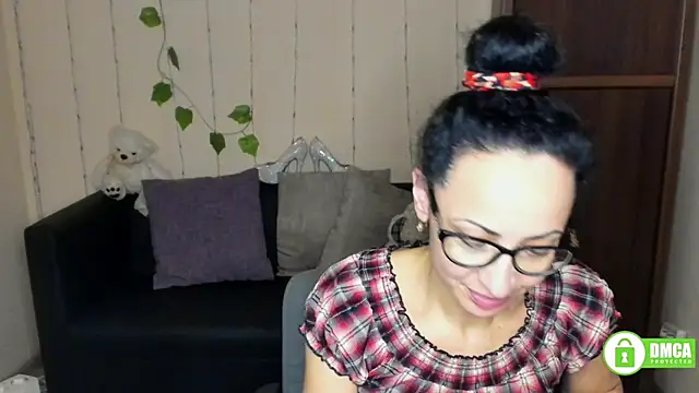 Arianasweety23 online show from 01/30/25, 03:51