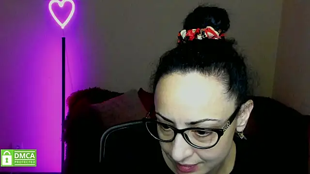 Arianasweety23 online show from 01/31/25, 06:24