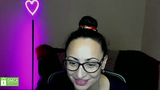 Arianasweety23 online show from 02/02/25, 12:40