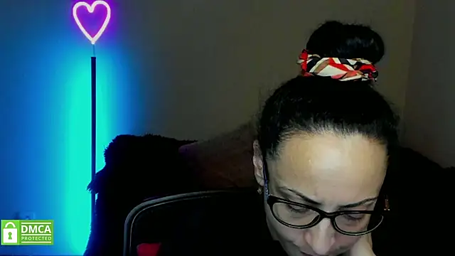 Arianasweety23 online show from 02/05/25, 02:29