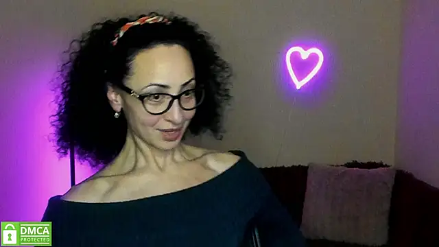 Arianasweety23 online show from 02/26/25, 06:32