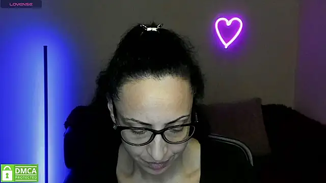 Arianasweety23 online show from 03/13/25, 09:37