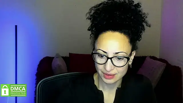 Arianasweety23 online show from 10/01/25, 11:27