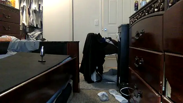 bubblebut420 online show from 10/30/25, 09:26