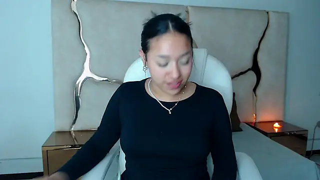 IsabellRodriguez18 online show from 02/27/25, 07:34