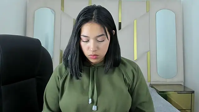 IsabellRodriguez18 online show from 09/15/25, 02:55