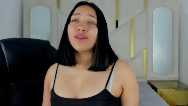 IsabellRodriguez18 online show from 09/26/25, 02:59