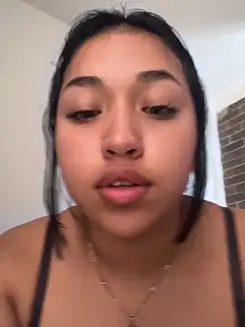 IsabellRodriguez18 online show from 11/12/25, 03:12