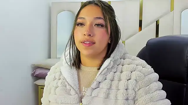 IsabellRodriguez18 online show from 02/09/26, 02:37