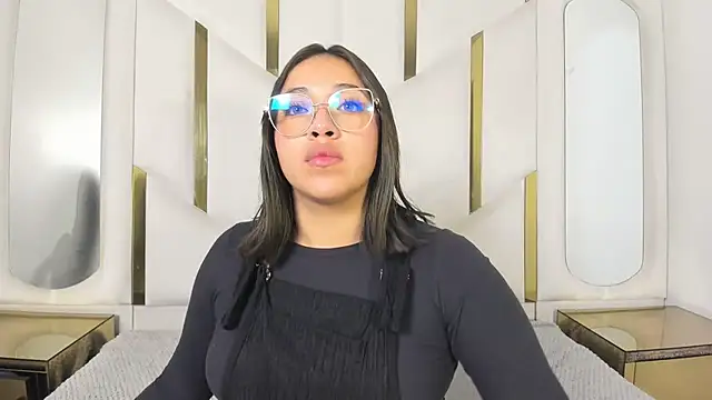 IsabellRodriguez18 online show from 02/22/26, 03:07