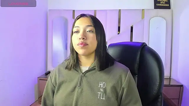 IsabellRodriguez18 online show from 03/02/26, 03:09