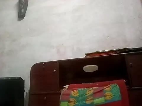 IamRentedBoybfriend online show from 09/19/25, 10:21