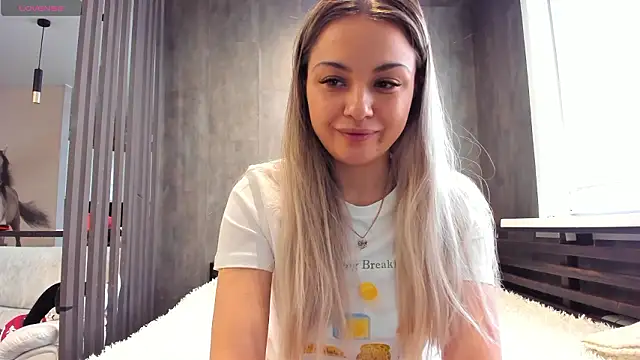 Mia   murrr online show from 03/08/26, 03:21