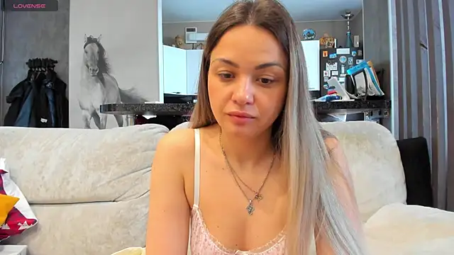 Mia   murrr online show from 05/12/26, 02:19