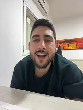 Snapshot of luffykingofpirets chatting on 02/13/25, 10:33 luffykingofpirets online show from 02/13/25, 10:33