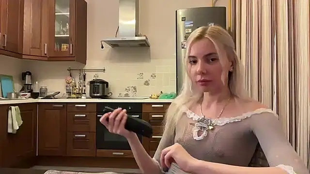 yunasuka online show from 02/22/25, 06:30