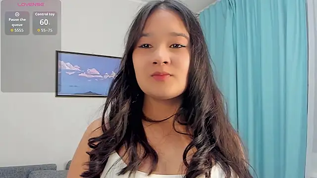 Snapshot of Maekko chatting on 09/21/25, 06:31 Maekko online show from 09/21/25, 06:31