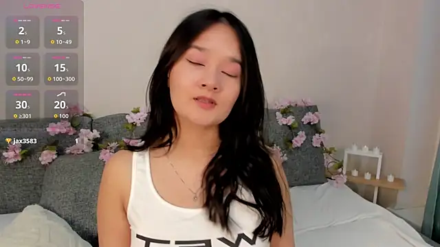 Snapshot of Maekko chatting on 11/30/25, 09:30 Maekko online show from 11/30/25, 09:30