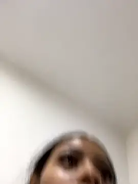 Snapshot of two_milkyway chatting on 01/11/26, 03:28 two milkyway online show from 01/11/26, 03:28