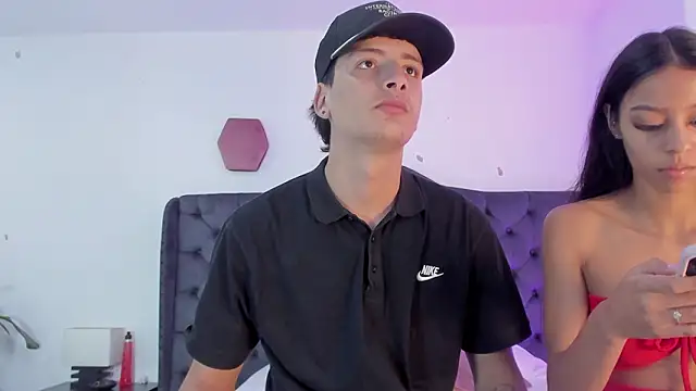 Snapshot of two_milkyway chatting on 02/09/26, 12:42 two milkyway online show from 02/09/26, 12:42