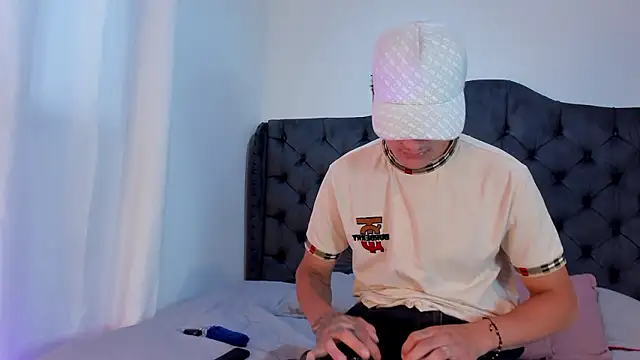 two milkyway online show from 03/25/26, 12:11