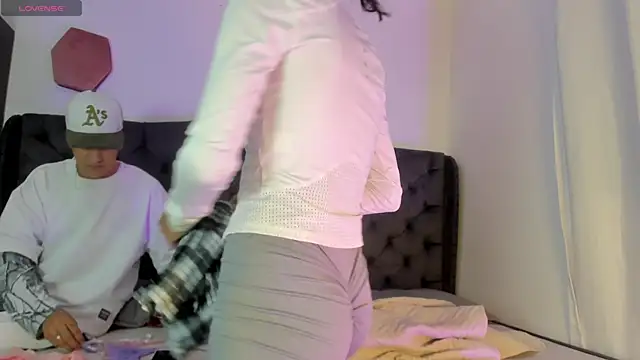 two milkyway online show from 04/17/26, 11:52