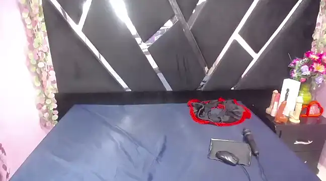 alison deep online show from 02/17/25, 04:37