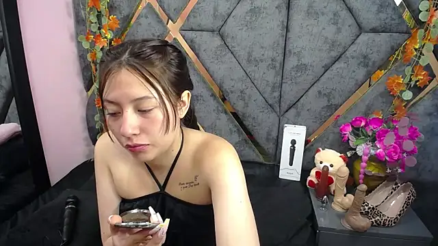 Snapshot of alison_deep chatting on 02/12/26, 03:23 alison deep online show from 02/12/26, 03:23