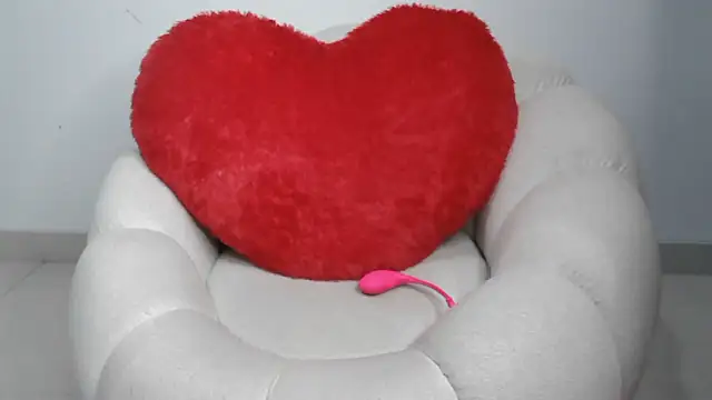 GoddessGlide online show from 01/12/26, 04:23