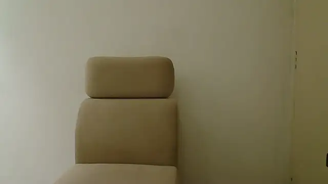 Snapshot of GoddessGlide chatting on 07/07/26, 04:00 GoddessGlide online show from 07/07/26, 04:00