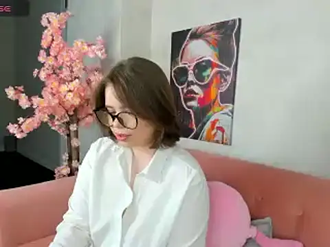 Snapshot of EricaElliott chatting on 03/13/25, 12:13 EricaElliott online show from 03/13/25, 12:13
