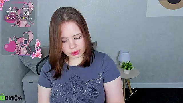 Snapshot of EricaElliott chatting on 10/04/25, 01:03 EricaElliott online show from 10/04/25, 01:03