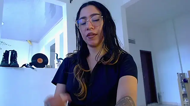 Maam Ine online show from 05/01/26, 08:24