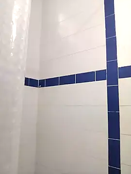 Snapshot of Mia_WAll chatting on 01/13/25, 08:58 Mia WAll online show from 01/13/25, 08:58