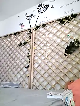 Snapshot of Mia_WAll chatting on 01/18/25, 03:16 Mia WAll online show from 01/18/25, 03:16