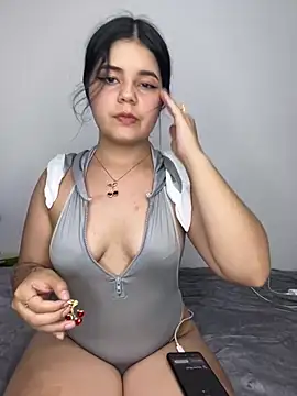 pretty angela1 online show from 03/10/25, 02:28