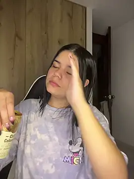 pretty angela1 online show from 12/16/25, 01:54