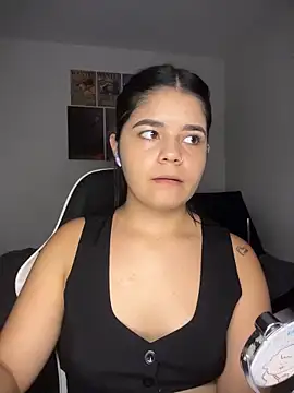 pretty angela1 online show from 03/25/26, 01:33