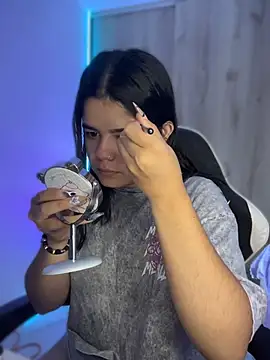 pretty angela1 online show from 04/21/26, 05:03