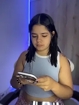 pretty angela1 online show from 04/23/26, 04:24