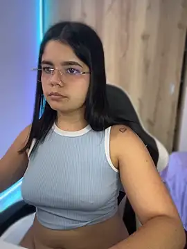 pretty angela1 online show from 04/23/26, 12:29