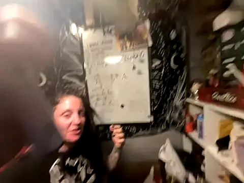 Eden Darkskye online show from 11/09/25, 02:54