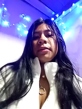 Snapshot of Pamelamilkk_1007 chatting on 12/26/24, 08:28 Pamelamilkk 1007 online show from 12/26/24, 08:28