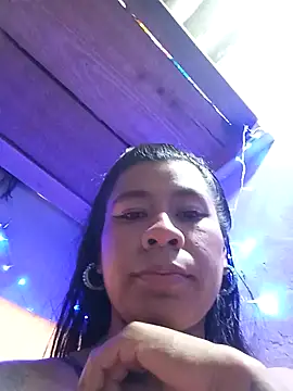 Snapshot of Pamelamilkk_1007 chatting on 01/02/25, 07:23 Pamelamilkk 1007 online show from 01/02/25, 07:23