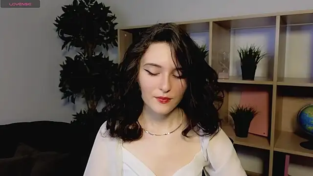 niki cutes online show from 01/12/25, 01:11