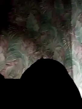 Snapshot of Daniel32hot chatting on 12/24/24, 06:06 Daniel32hot online show from 12/24/24, 06:06